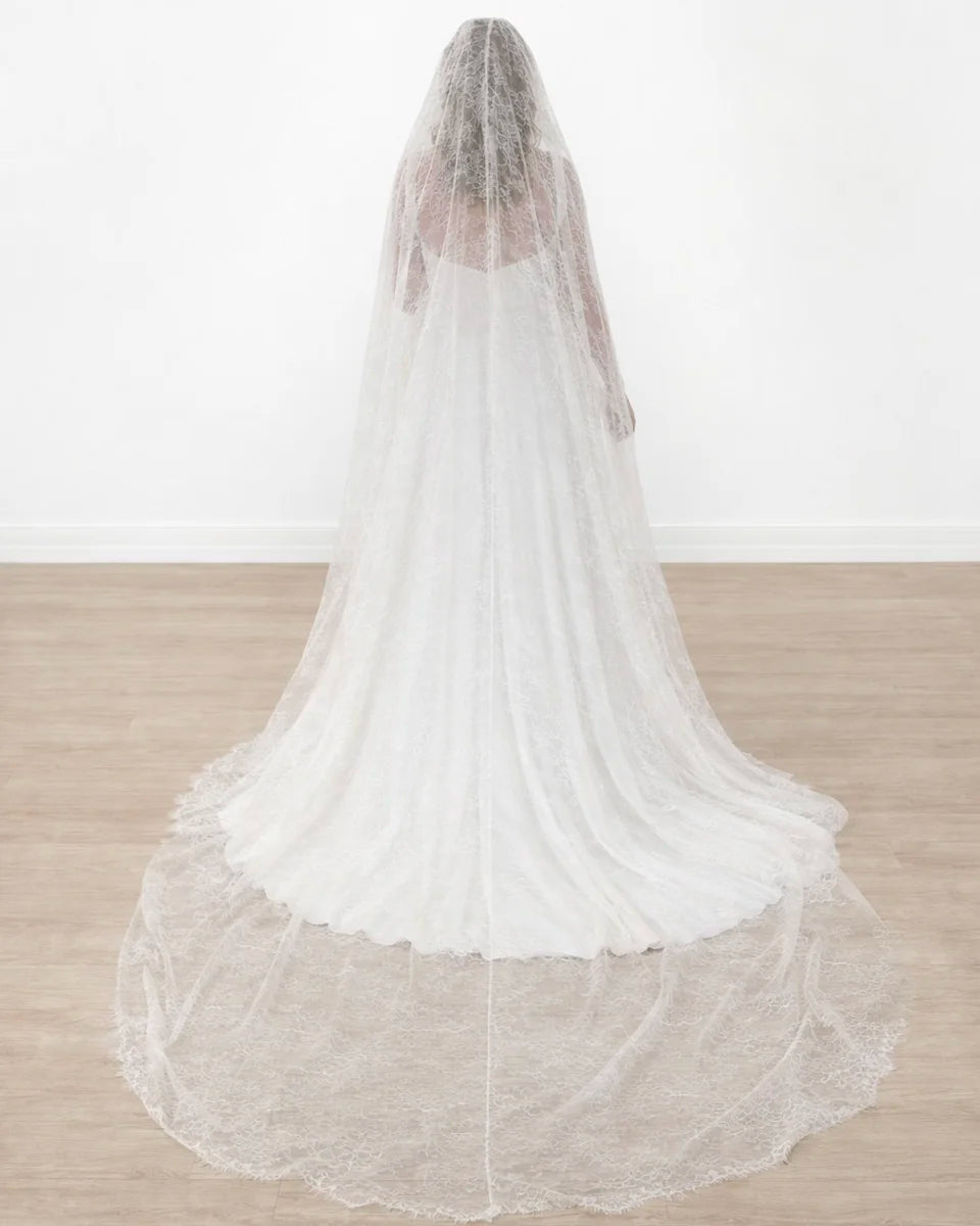 Chantilly Lace Cathedral Veil