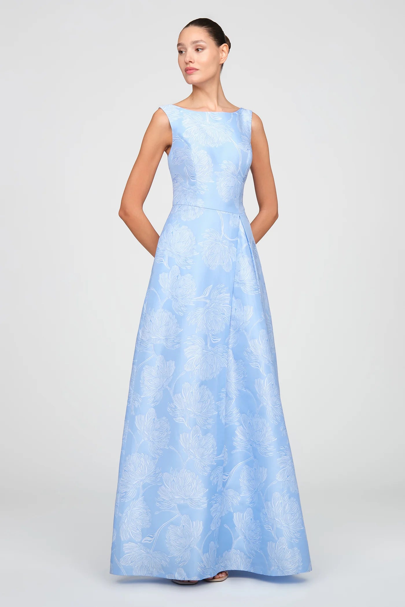 Caitlin Gown 55114637