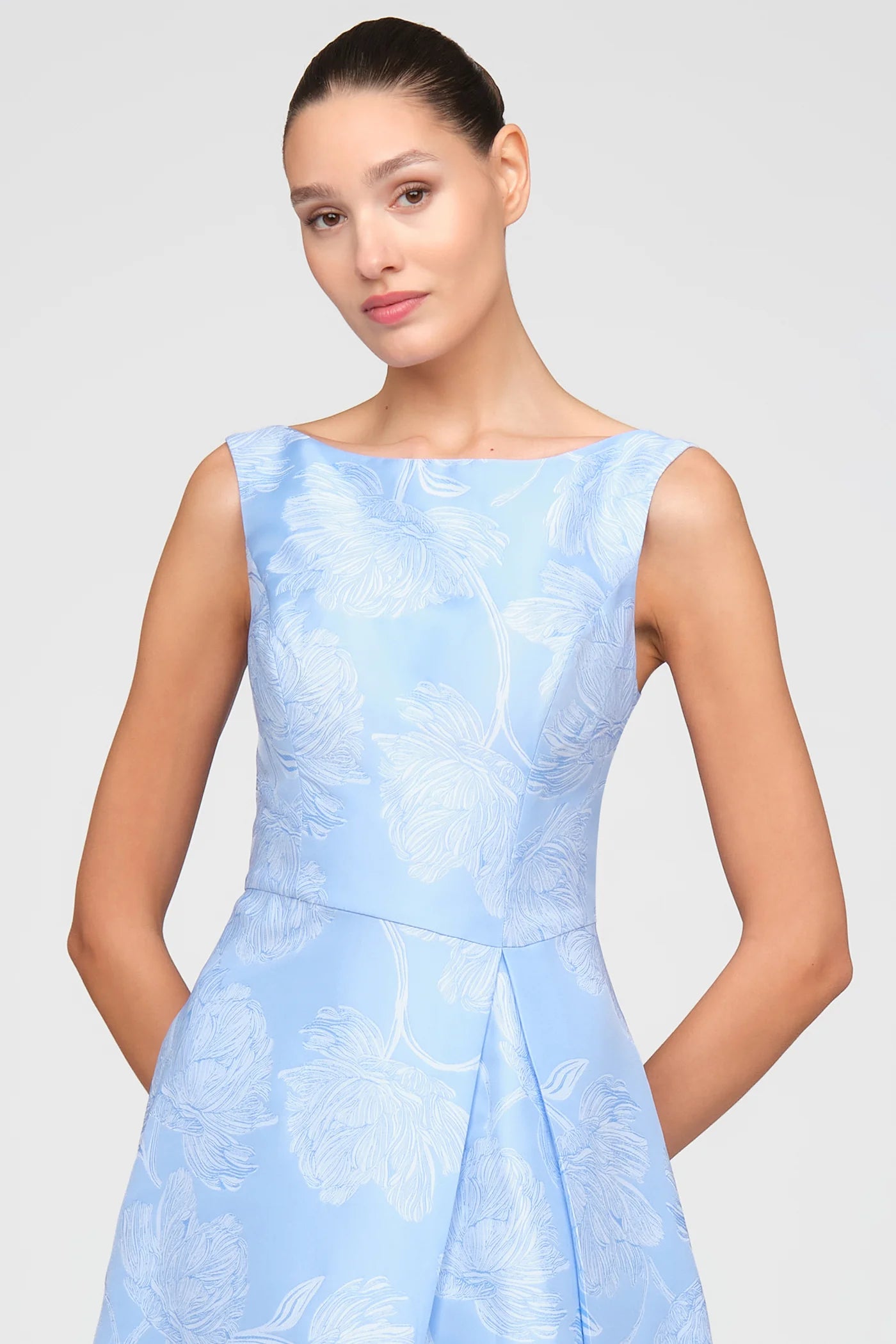 Caitlin Gown 55114637
