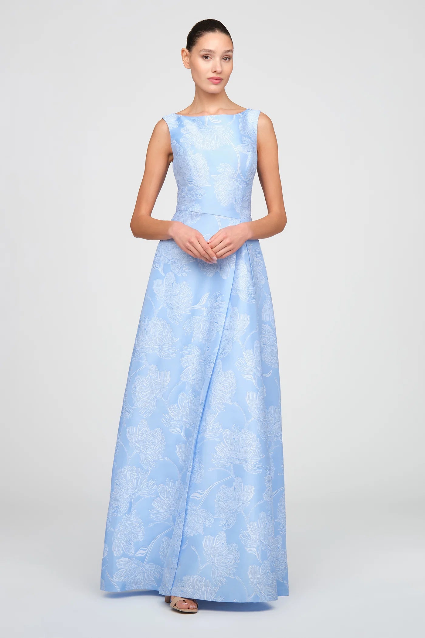 Caitlin Gown 55114637