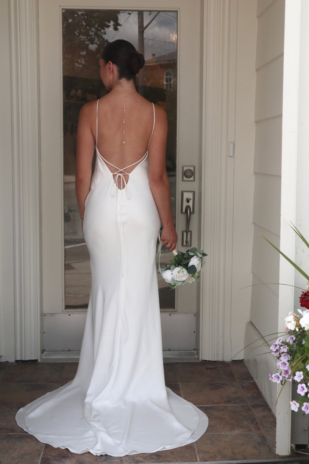 Paloma Blanca P5080