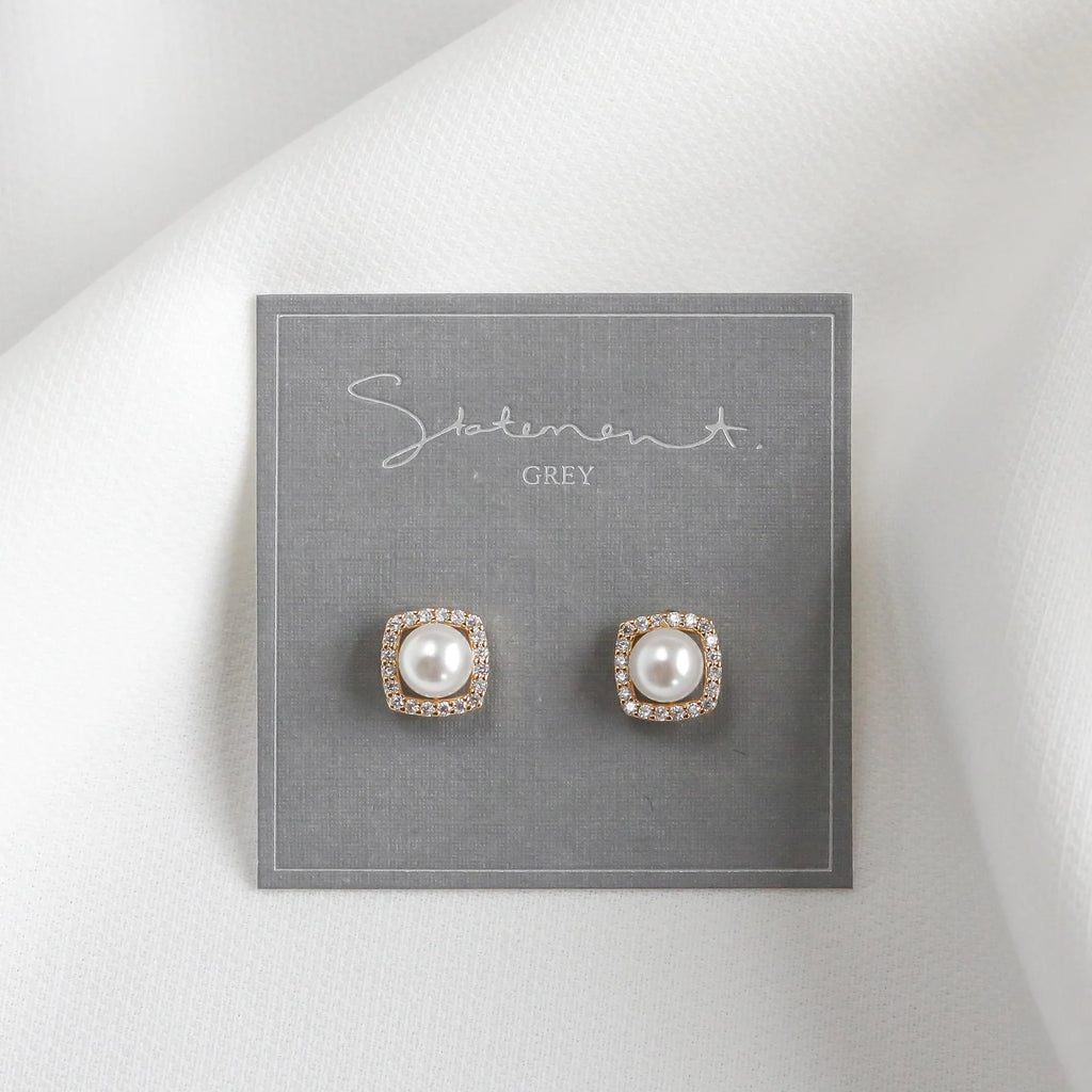 Nova Pearl Earrings